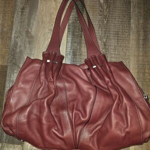 Tentazione Elegant Red Leather Tote Made In Italy